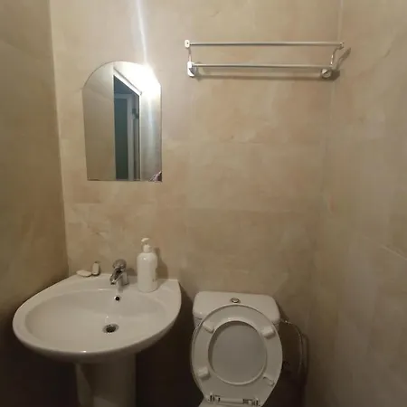 Agroni Rooms-21 Tirana Esterno foto