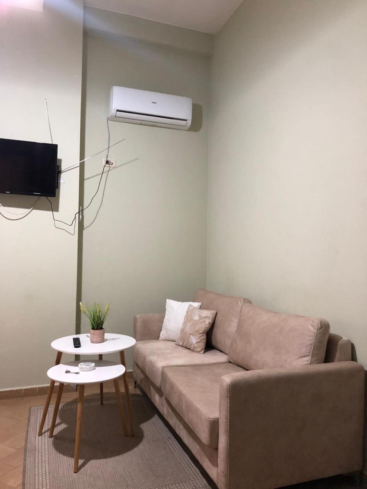 Agroni Rooms-21 Apartment Tirana